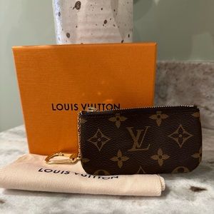 Louis Vuitton coin pouch